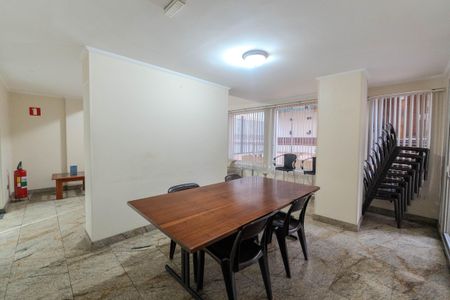 Apartamento à venda com 43m², 1 quarto e 1 vaga Apartamento à venda com 43m², 1 quarto e 1 vagaÁrea comum - Salão de festas