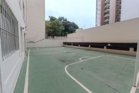 Apartamento à venda com 43m², 1 quarto e 1 vaga Apartamento à venda com 43m², 1 quarto e 1 vagaQuadra Esportiva