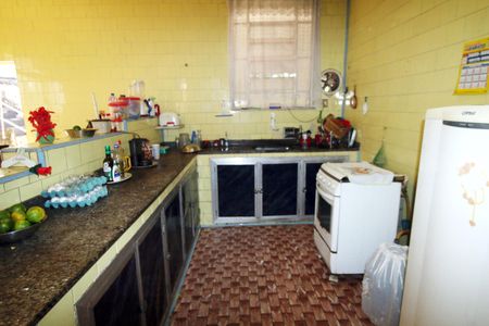 Casa à venda com 110m², 4 quartos e 3 vagasCozinha