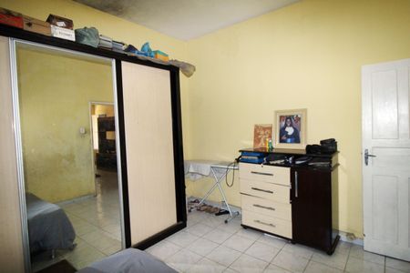 Casa à venda com 110m², 4 quartos e 3 vagasQuarto 1