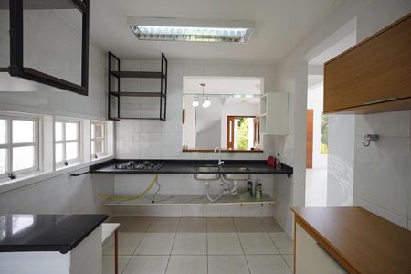 Casa para alugar com 150m², 2 quartos e 2 vagas Casa para alugar com 150m², 2 quartos e 2 vagasCozinha