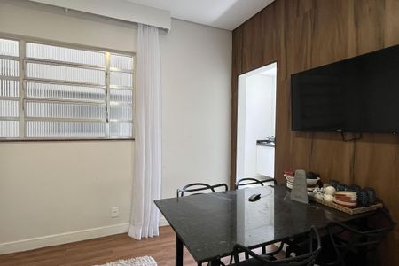 Sala de apartamento para alugar com 2 quartos, 55m² em Embaré, Santos