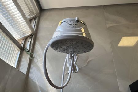 Apartamento para alugar com 55m², 2 quartos e sem vagaBanheiro