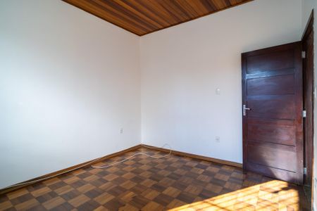 Casa para alugar com 180m², 3 quartos e 1 vaga Casa para alugar com 180m², 3 quartos e 1 vagaQuarto