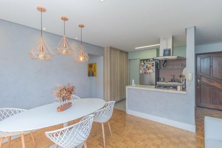 Foto 04 de apartamento à venda com 3 quartos, 72m² em Santa Efigênia, Belo Horizonte