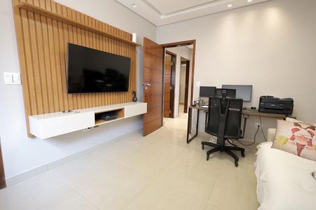 Casa para alugar com 90m², 3 quartos e 5 vagasSala