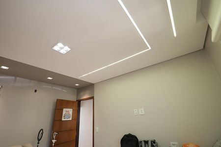 Casa para alugar com 90m², 3 quartos e 5 vagasQuarto 1