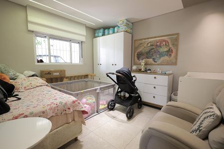 Casa para alugar com 90m², 3 quartos e 5 vagasQuarto 1