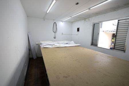 Casa para alugar com 90m², 3 quartos e 5 vagasQuarto 3