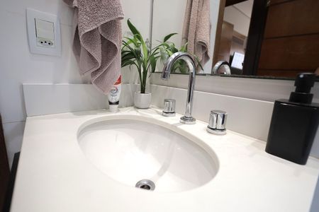 Casa para alugar com 90m², 3 quartos e 5 vagasBanheiro