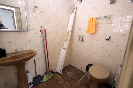 Casa para alugar com 90m², 3 quartos e 5 vagasBanheiro 3