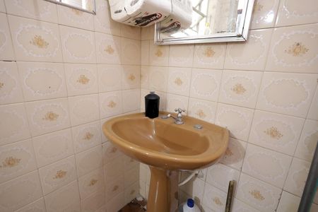 Casa para alugar com 90m², 3 quartos e 5 vagasBanheiro 3