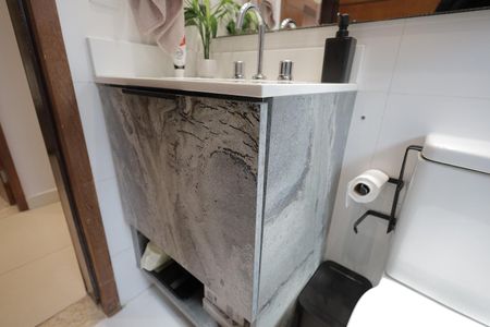 Casa para alugar com 90m², 3 quartos e 5 vagasBanheiro