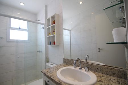 Casa de condomínio para alugar com 150m², 3 quartos e 3 vagasQuarto 2 - Suíte