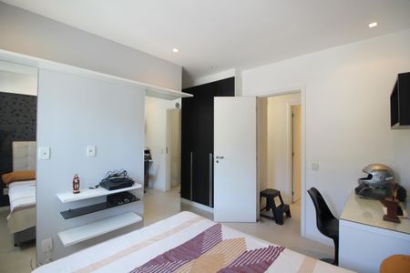 Casa de condomínio para alugar com 150m², 3 quartos e 3 vagasQuarto 2