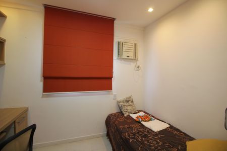 Casa de condomínio para alugar com 150m², 3 quartos e 3 vagasQuarto 1