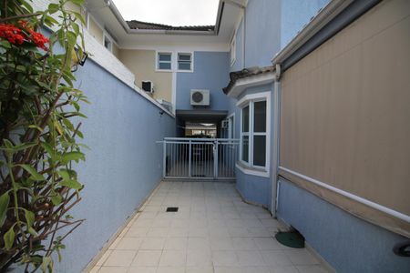 Casa de condomínio para alugar com 150m², 3 quartos e 3 vagasGaragem