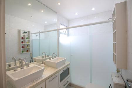 Casa de condomínio para alugar com 150m², 3 quartos e 3 vagasQuarto 3 - Suíte 2