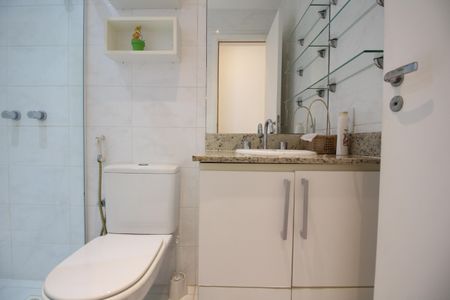 Casa de condomínio para alugar com 150m², 3 quartos e 3 vagasQuarto 3 - Suíte 1