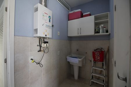 Casa de condomínio para alugar com 150m², 3 quartos e 3 vagasÁrea de Serviço