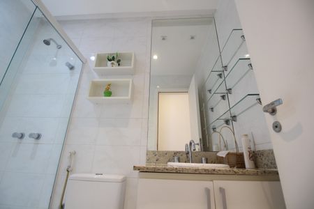 Casa de condomínio para alugar com 150m², 3 quartos e 3 vagasQuarto 3 - Suíte 1