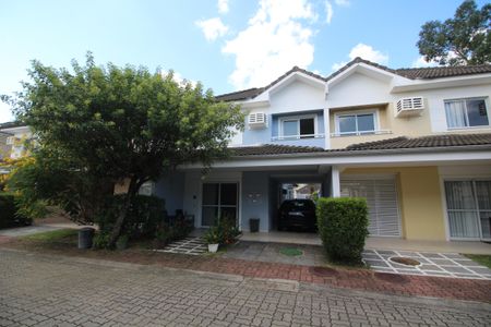 Casa de condomínio para alugar com 150m², 3 quartos e 3 vagasFachada