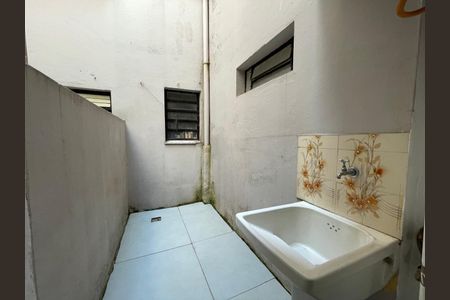 Apartamento para alugar com 42m², 2 quartos e sem vaga