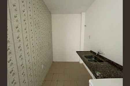 Apartamento para alugar com 42m², 2 quartos e sem vaga
