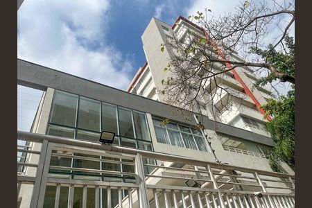 Apartamento para alugar com 42m², 1 quarto e 1 vaga Apartamento para alugar com 42m², 1 quarto e 1 vagaFachada