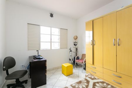 Casa à venda com 167m², 3 quartos e 3 vagasQuarto 2 