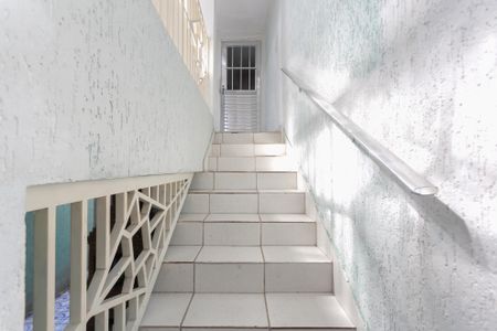 Casa à venda com 167m², 3 quartos e 3 vagasEscada 