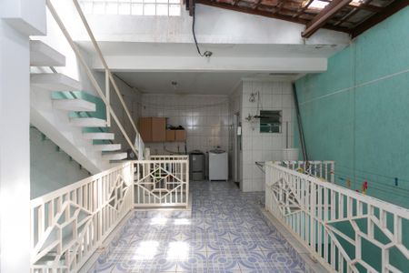 Casa à venda com 167m², 3 quartos e 3 vagasÁrea de Serviço 