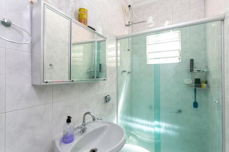 Casa à venda com 167m², 3 quartos e 3 vagasBanheiro 2