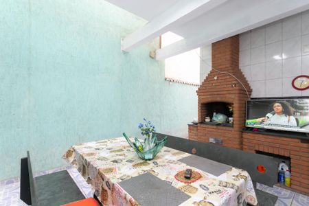 Casa à venda com 167m², 3 quartos e 3 vagasÁrea comum - Churrasqueira
