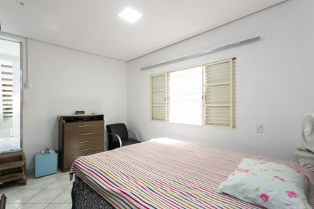 Casa à venda com 167m², 3 quartos e 3 vagasSuíte 