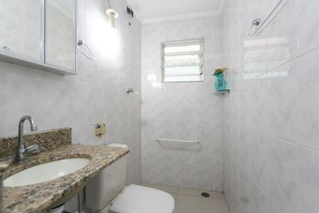 Casa à venda com 167m², 3 quartos e 3 vagasBanheiro 3 