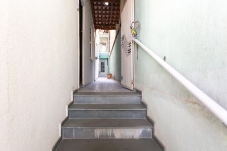 Casa à venda com 167m², 3 quartos e 3 vagasEscada / Entrada 