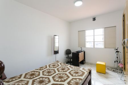 Casa à venda com 167m², 3 quartos e 3 vagasQuarto 2 