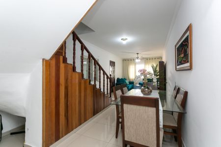 Sala de casa à venda com 3 quartos, 167m² em Jardim Itapemirim, São Paulo