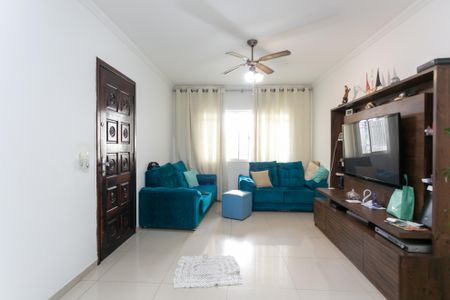 Casa à venda com 167m², 3 quartos e 3 vagasSala