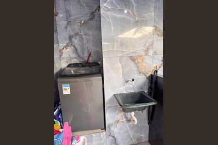 Casa para alugar com 159m², 3 quartos e 2 vagas Casa para alugar com 159m², 3 quartos e 2 vagasCozinha e Área de Serviço