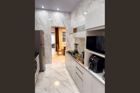 Casa para alugar com 159m², 3 quartos e 2 vagas Casa para alugar com 159m², 3 quartos e 2 vagasCozinha e Área de Serviço