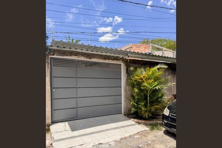 Casa para alugar com 159m², 3 quartos e 2 vagas Casa para alugar com 159m², 3 quartos e 2 vagasFachada