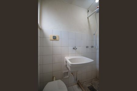 Apartamento à venda com 70m², 3 quartos e 1 vaga Apartamento à venda com 70m², 3 quartos e 1 vagaBanheiro de Serviço