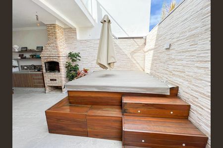 Casa à venda com 3 quartos, 166m² em Jardim Celeste, Jundiaí