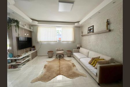 Casa à venda com 3 quartos, 166m² em Jardim Celeste, Jundiaí