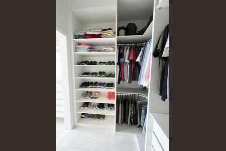 Casa à venda com 3 quartos, 166m² em Jardim Celeste, Jundiaí