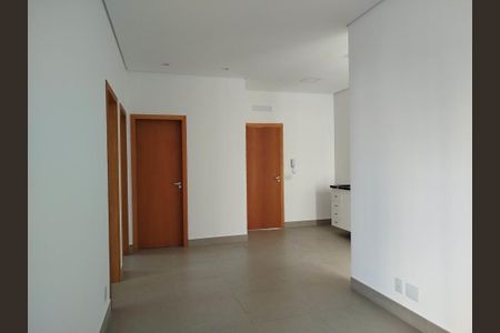 Apartamento para alugar com 60m², 2 quartos e sem vaga