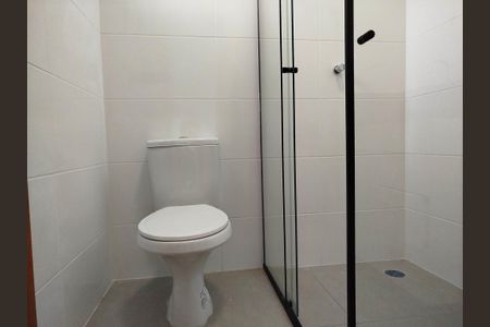 Apartamento para alugar com 60m², 2 quartos e sem vaga Apartamento para alugar com 60m², 2 quartos e sem vagaBanheiro