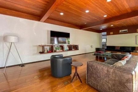 Casa à venda com 5 quartos, 462m² em Butantã, São Paulo